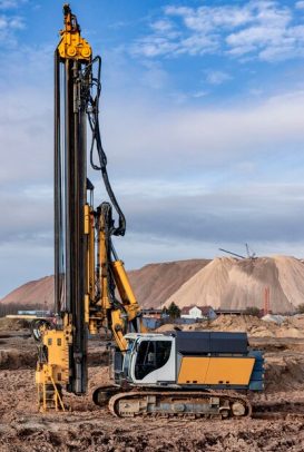 powerful-drilling-rig-peeling-construction-site-operation-drilling-rig-northern-conditions-pile-foundations-bored-piles_331695-3811